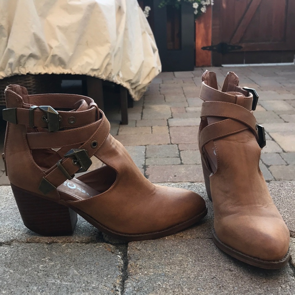 Ankle Booties Jeffrey Campbell